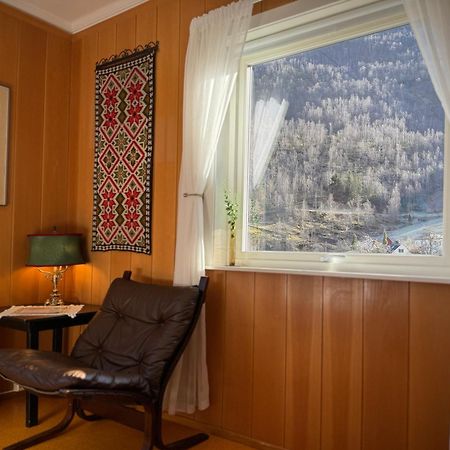 Svingen Guesthouse - Panoramic Fjord Views In Flåm Exterior foto